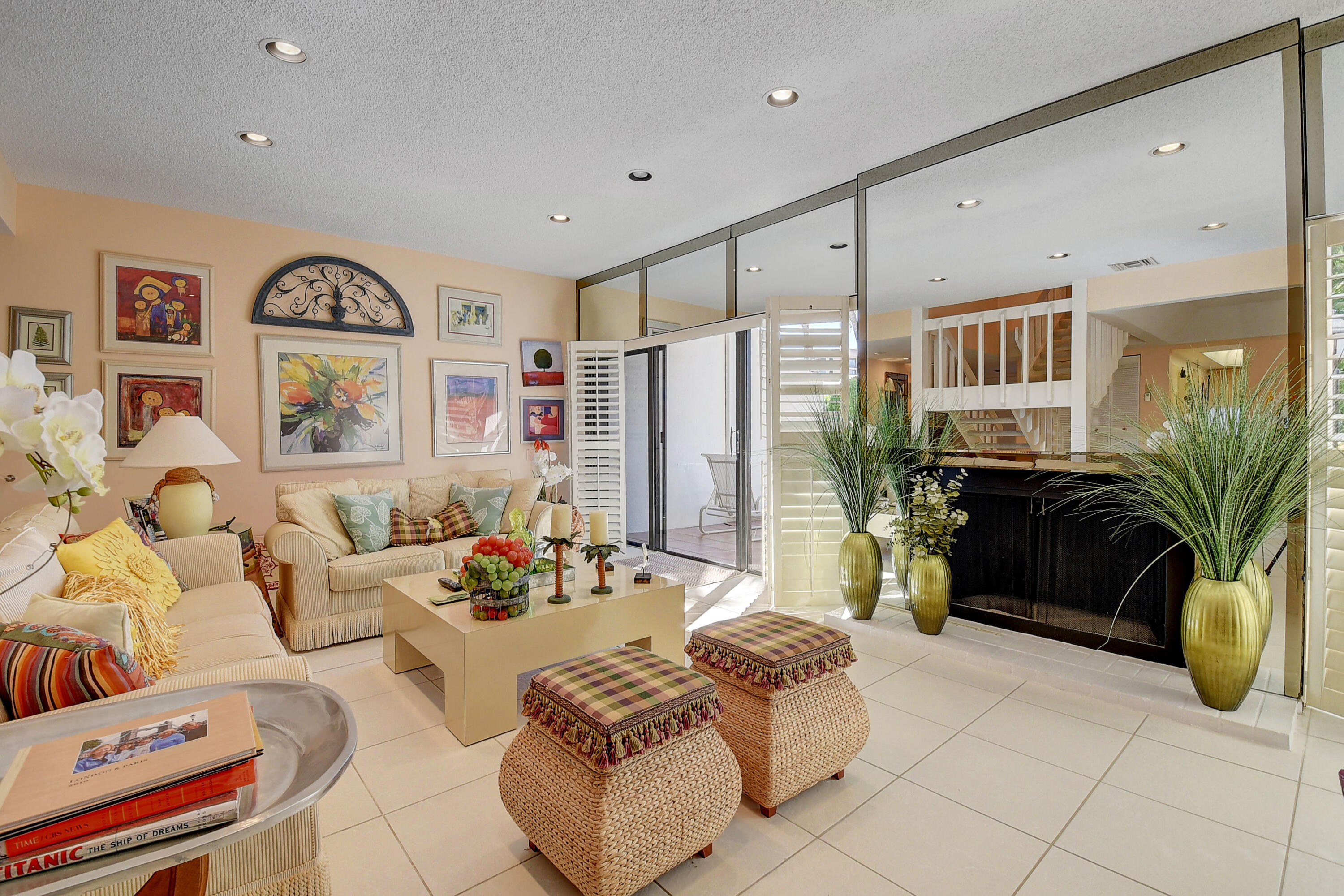 2717 North Ocean Boulevard, Unit TH5 Boca Raton, FL 33431 - Photo 16 of 96 DSC_6419_20_21_22_23