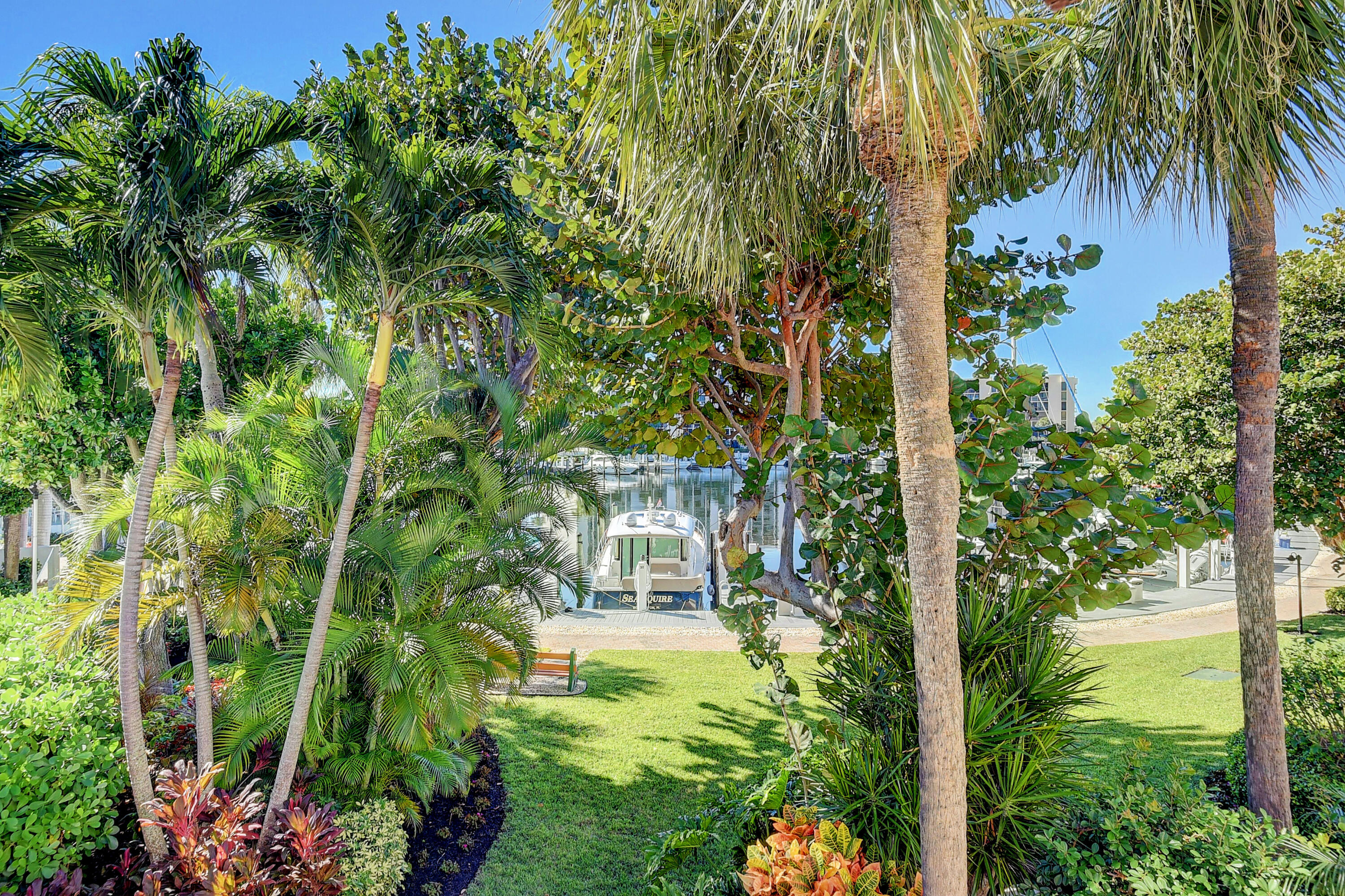 2717 North Ocean Boulevard, Unit TH5 Boca Raton, FL 33431 - Photo 38 of 96 DSC_6564_5_6_7_8