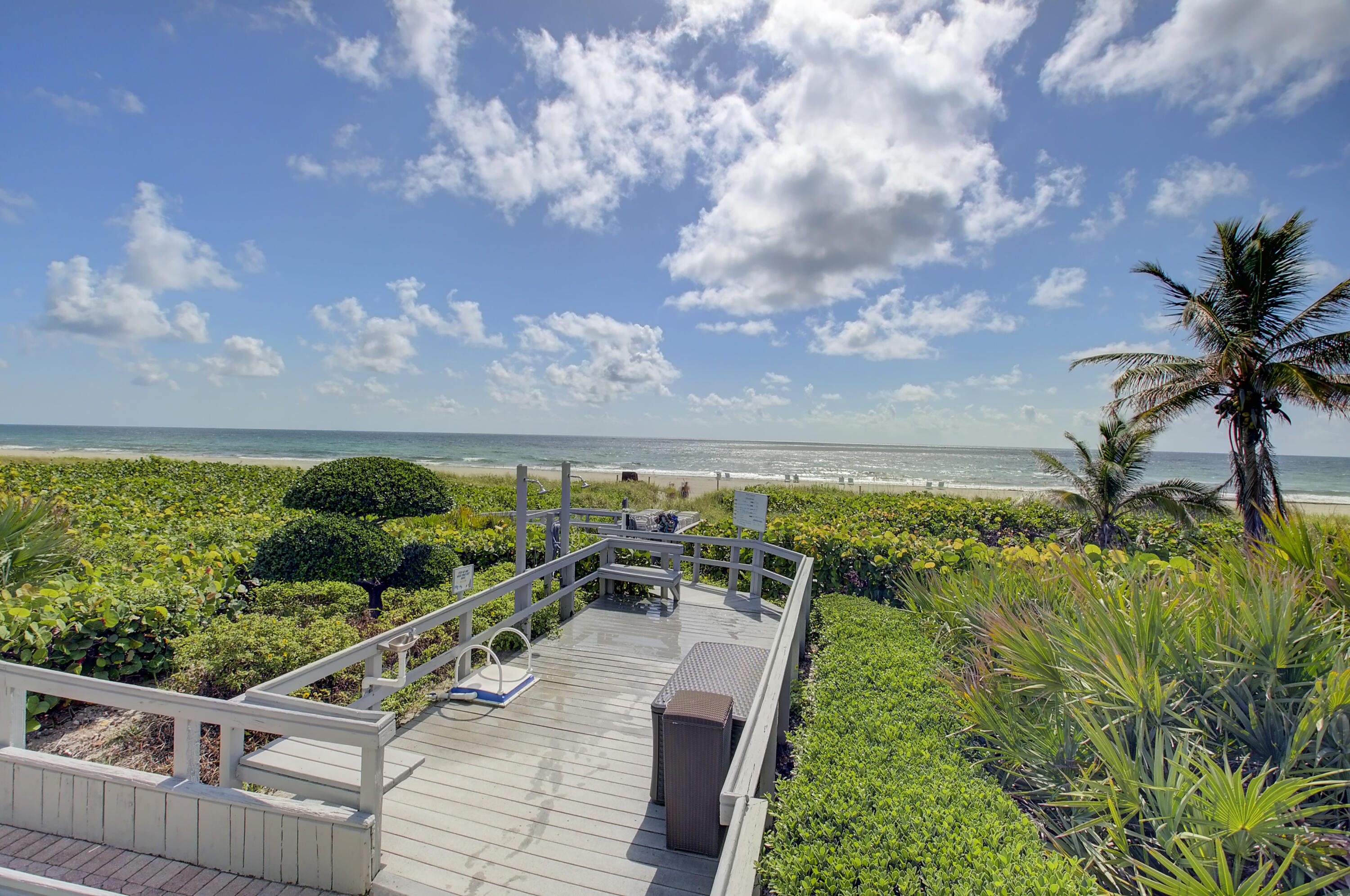 2717 North Ocean Boulevard, Unit TH5 Boca Raton, FL 33431 - Photo 95 of 96 Yacht & Raquet Club of Boca Raton (57)