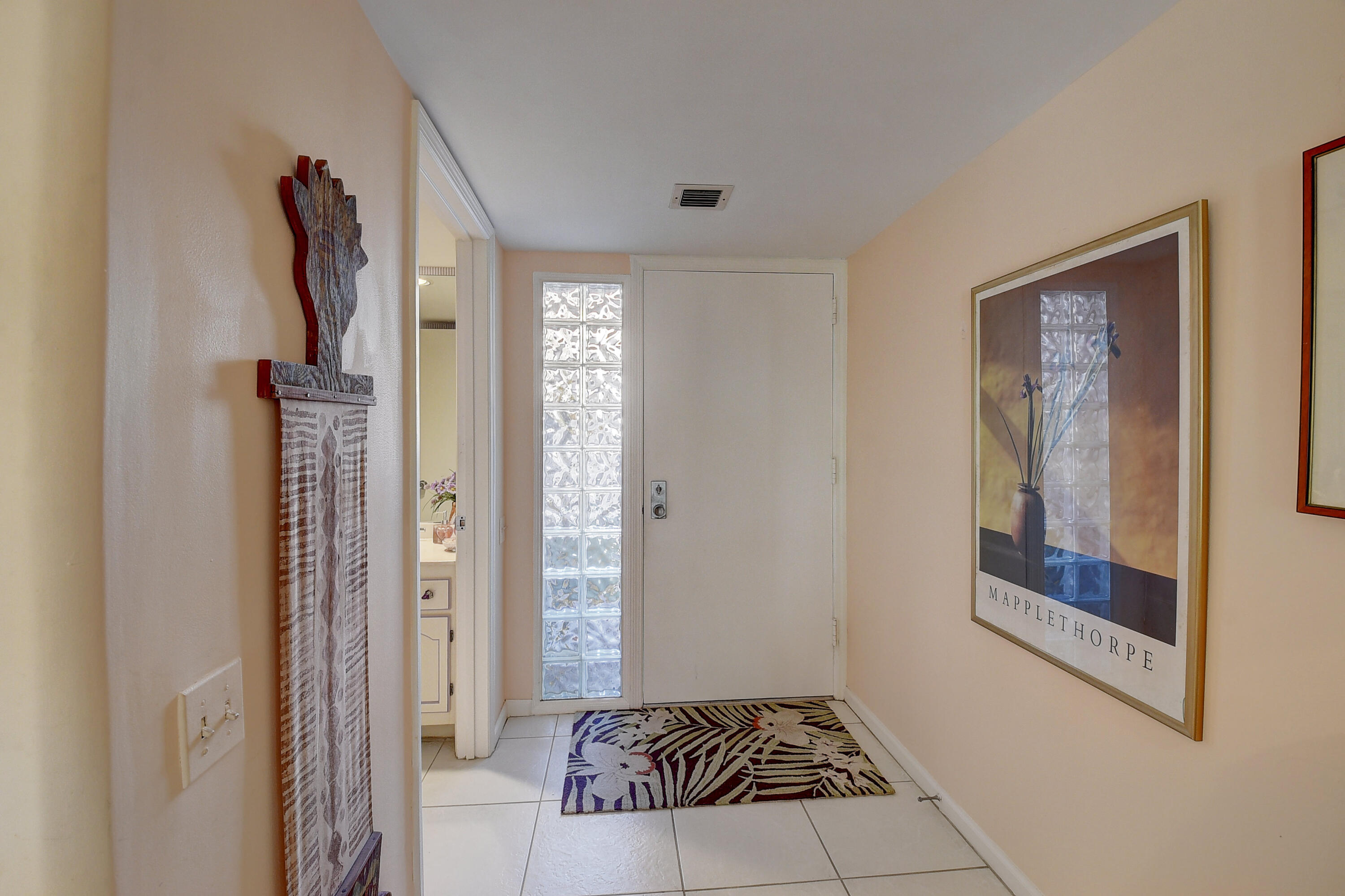 2717 North Ocean Boulevard, Unit TH5 Boca Raton, FL 33431 - Photo 10 of 96 DSC_6389_90_91_92_93