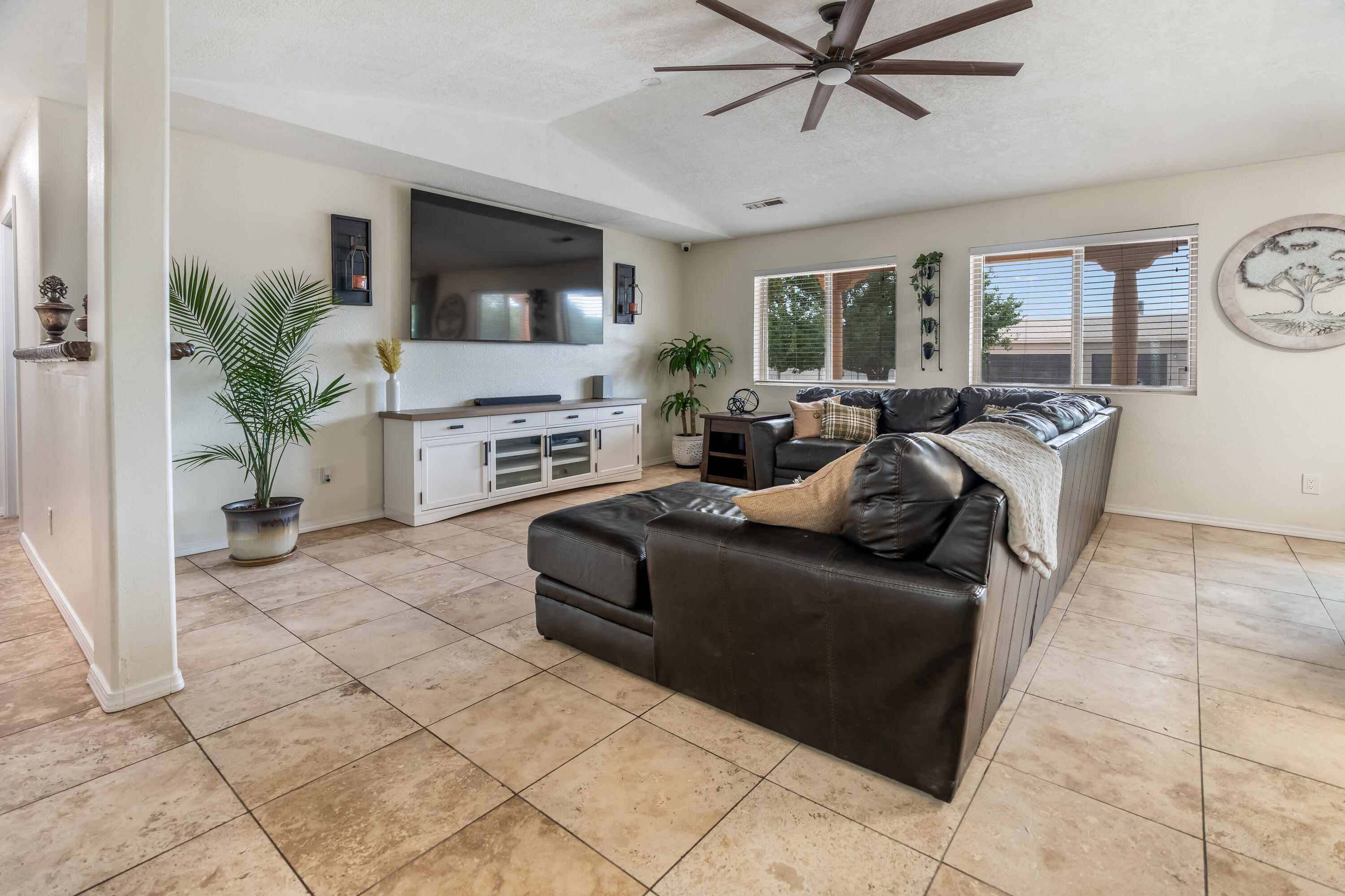 3004 22nd Avenue Southeast Rio Rancho, NM 87124 - Photo 13 of 49 Gallery Image 13