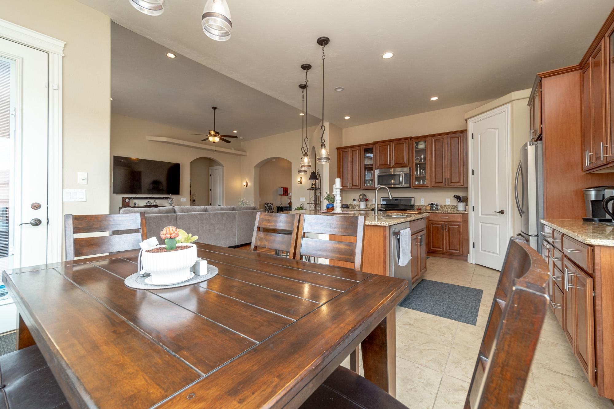309 Ruby Mountain Road Grand Junction, CO 81507 - Photo 6 of 38 Gallery Image 6