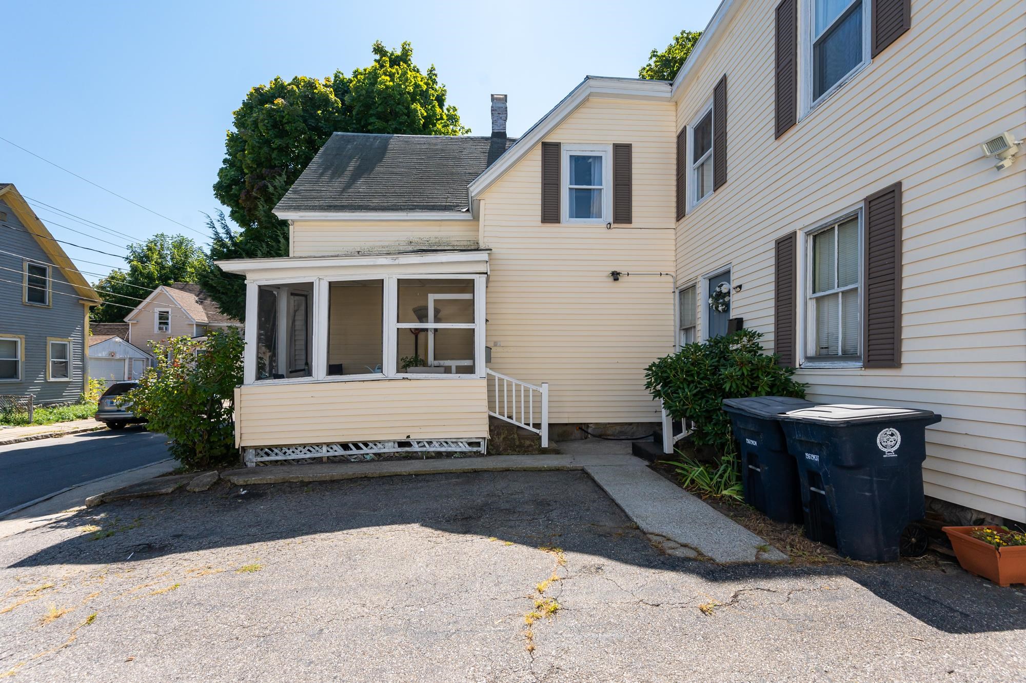 9 Badger Street Nashua, NH 03060 - Photo 29 of 39