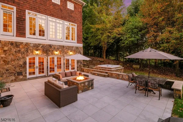 $2,100,000 | 6 Wildlife Run, Boonton, NJ 07005