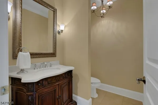 $2,100,000 | 6 Wildlife Run, Boonton, NJ 07005