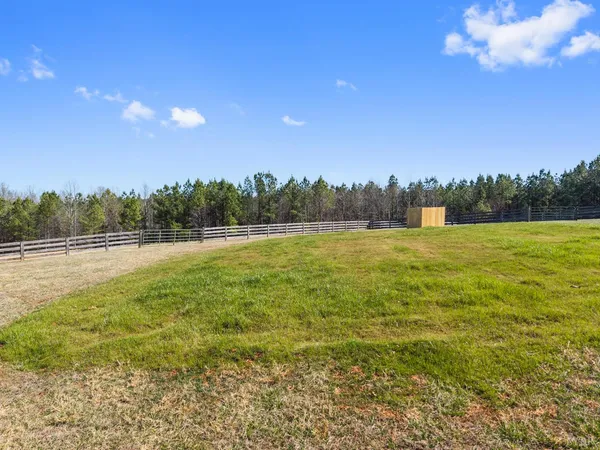 $1,100,000 | 1433 Piney Mountain Road, Appomattox, VA 24522