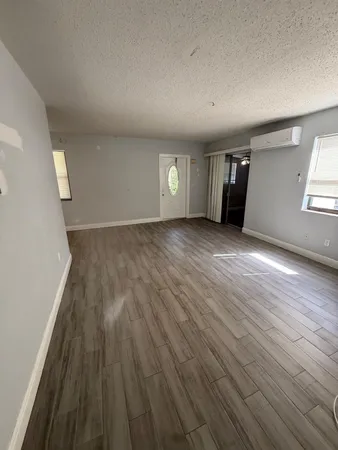 $2,650 | 4401 Northeast 15th Terrace, Pompano Beach, FL 33064