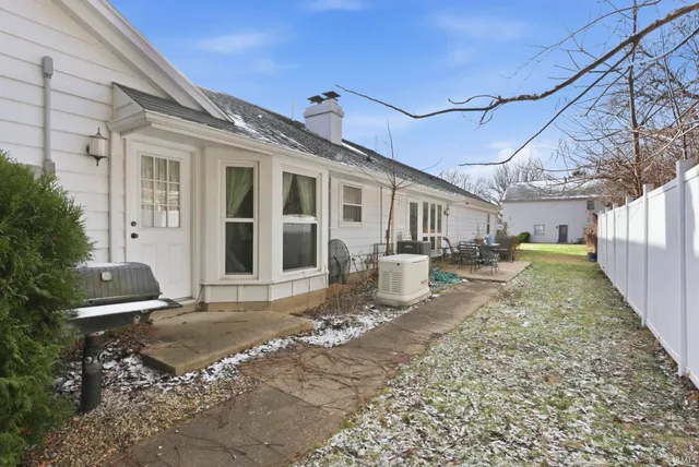 $250,000 | 702 West Macalan Drive, Marion, IN 46952