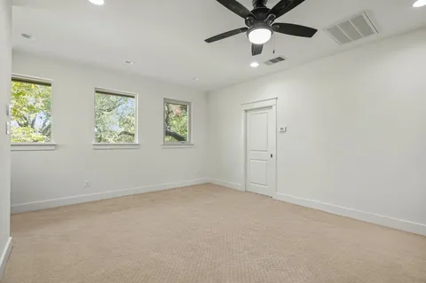 $1,479,500 | 7202 Running Rope Circle, Austin, TX 78731