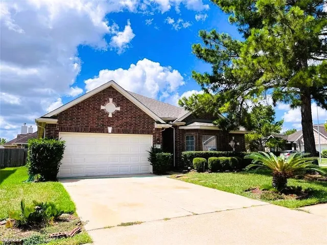$310,000 | 18215 Linden Forest Lane, Katy, TX 77449