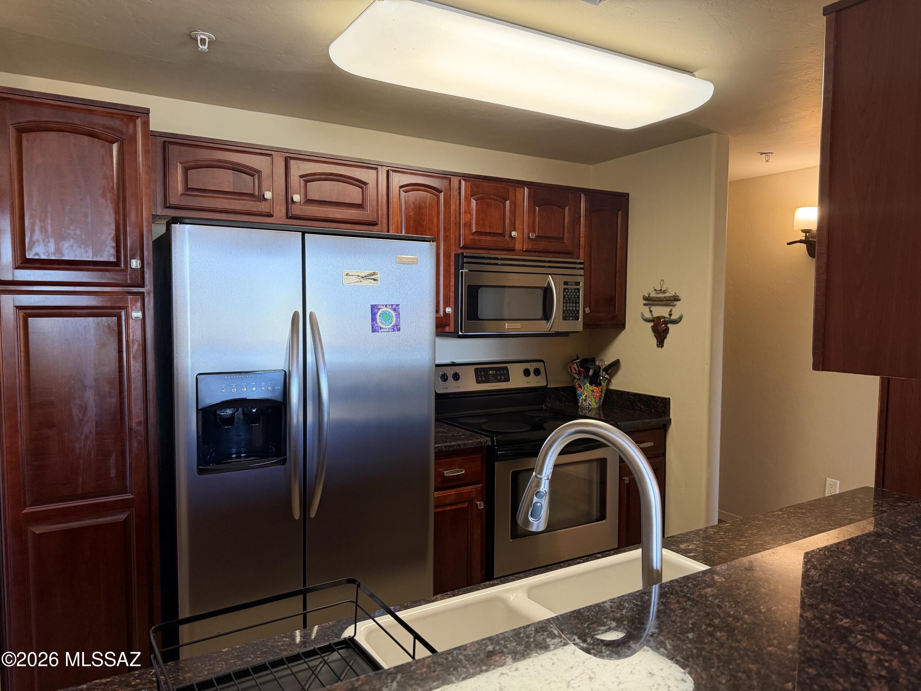 2550 East River Road, Unit 16301 Tucson, AZ 85718 - Photo 6 of 35 IMG_1223