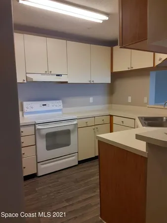 $1,500 | 7667 North Wickham Road, Unit 917, Melbourne, FL 32940