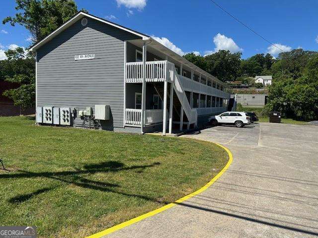 432 4th Avenue Dalton, GA 30721 - Photo 25 of 25 a view of a house with backyard and sitting area