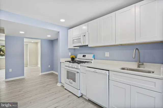 $2,500 | 9411 Merryrest Road, Unit B, Columbia, MD 21045