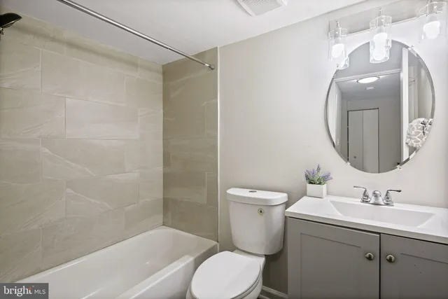 $2,500 | 9411 Merryrest Road, Unit B, Columbia, MD 21045