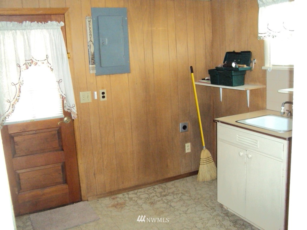 20777 State Rte 20 Burlington, WA 98233 - Photo 12 of 15 Gallery Image 12
