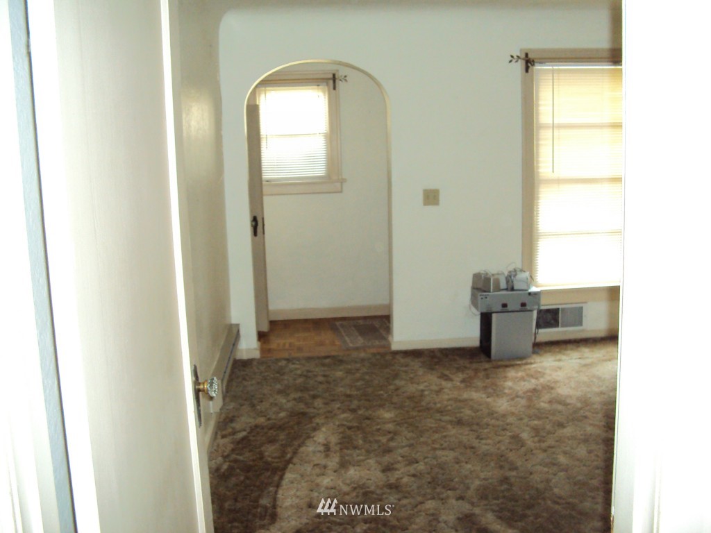 20777 State Rte 20 Burlington, WA 98233 - Photo 3 of 15 Gallery Image 3