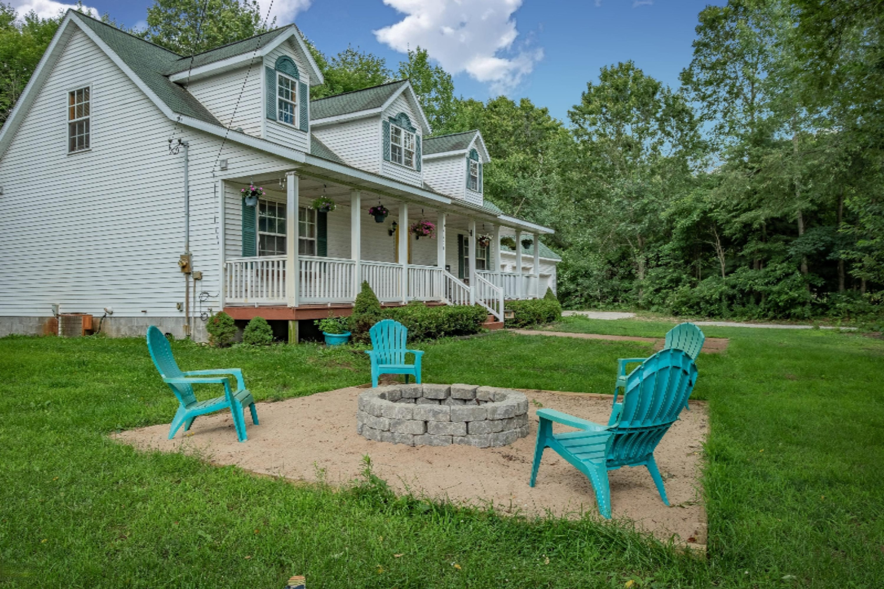 4270 South Broton Road Fruitport, MI 49415 - Photo 6 of 66 Photo-8