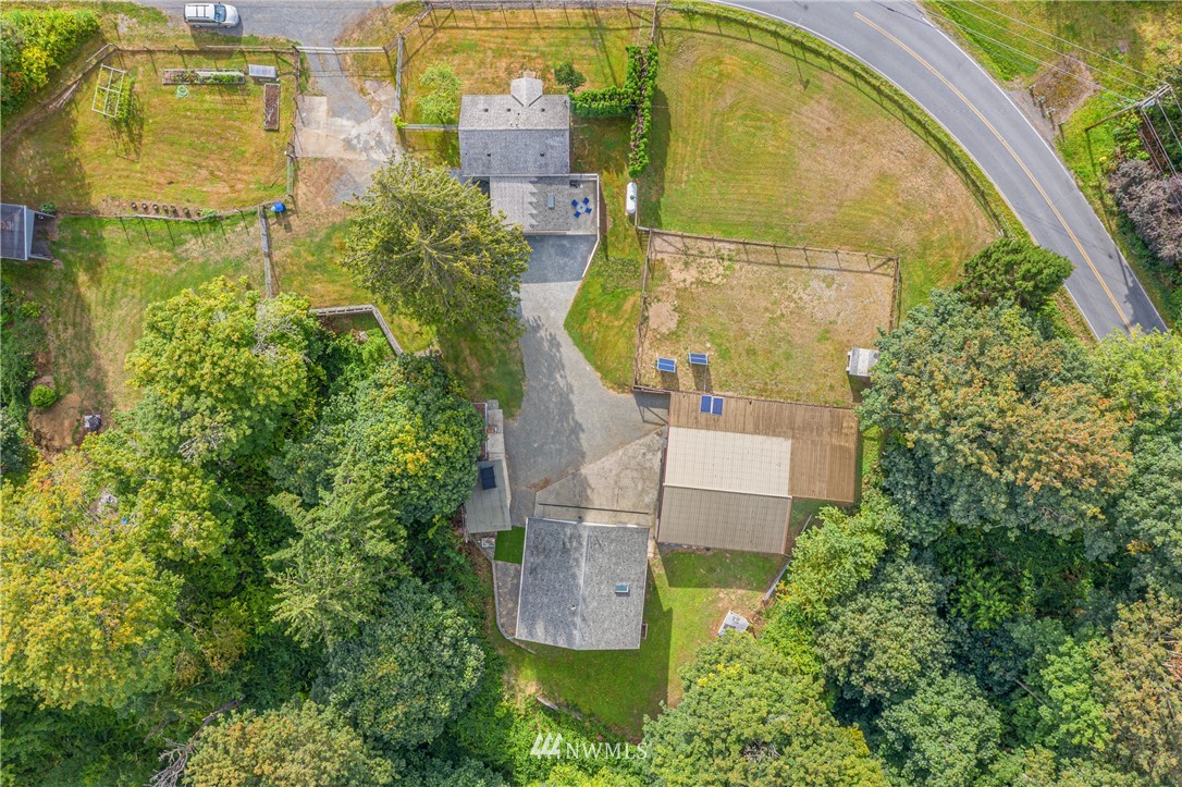 7023 Skipley Road Snohomish, WA 98290 - Photo 40 of 40 an aerial view of a residential houses