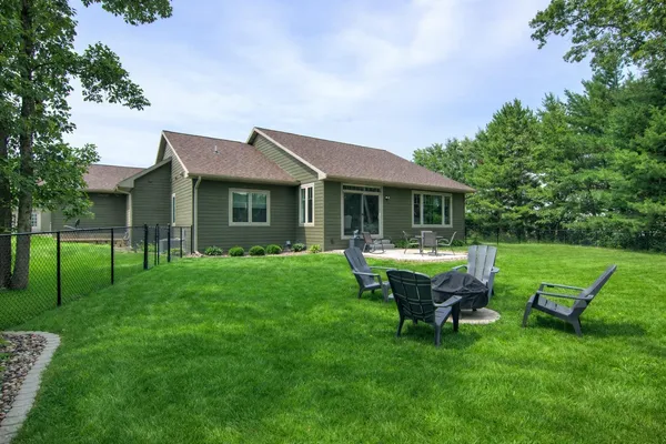 $1,050,000 | S9025 Lowes Creek Road, Eleva, WI 54738