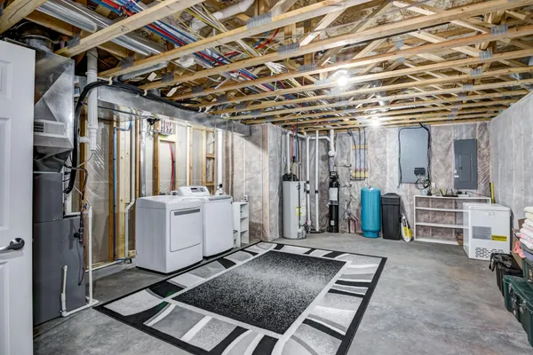 $1,050,000 | S9025 Lowes Creek Road, Eleva, WI 54738