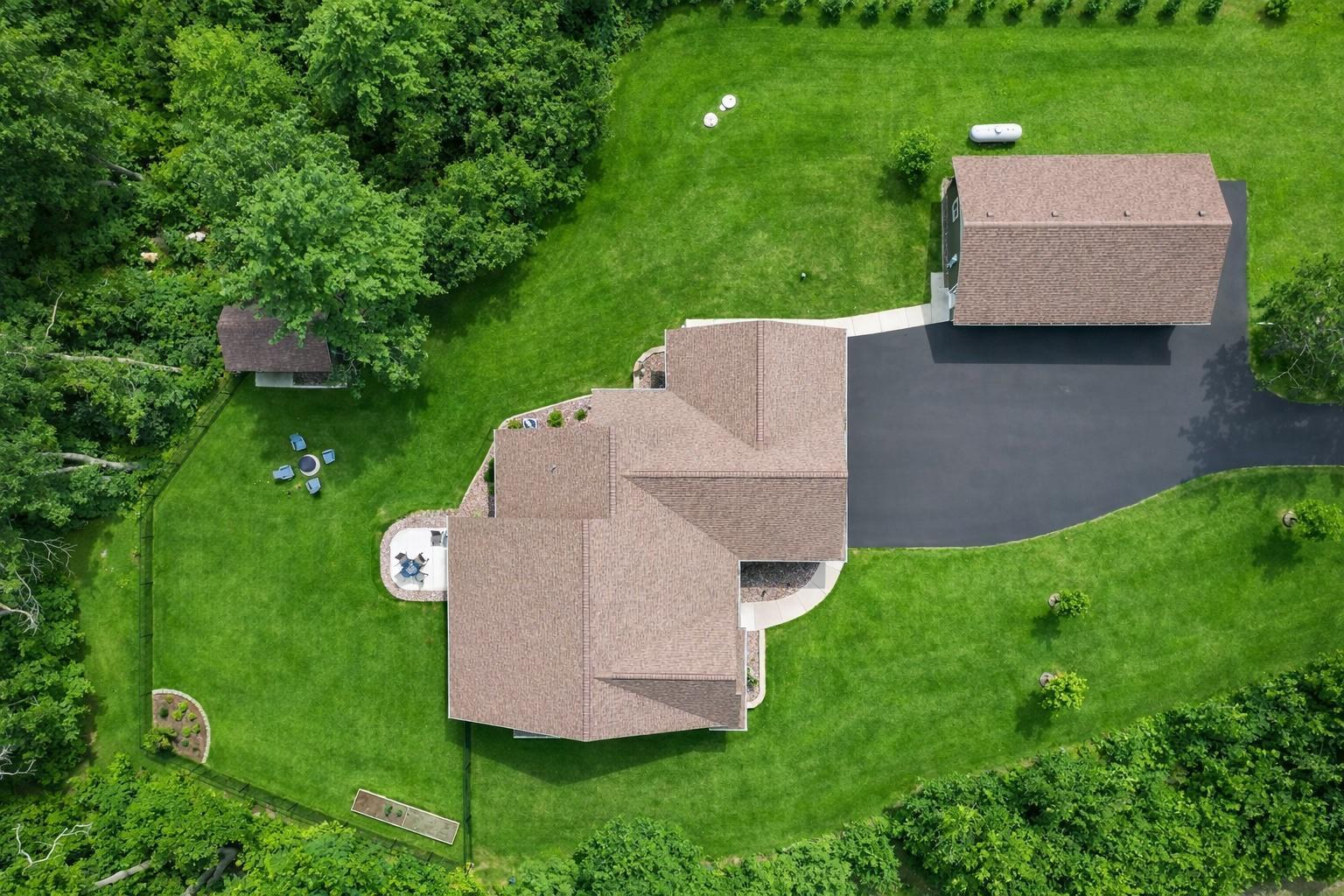 S9025 Lowes Creek Road Eleva, WI 54738 - Photo 6 of 53