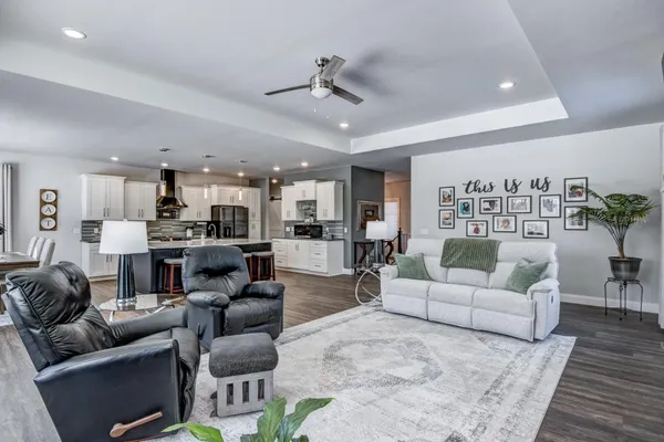 $1,050,000 | S9025 Lowes Creek Road, Eleva, WI 54738