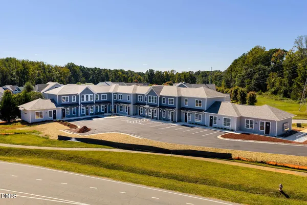 $269,000 | 110 Bellamy Lane, Unit 108, Chapel Hill, NC 27516