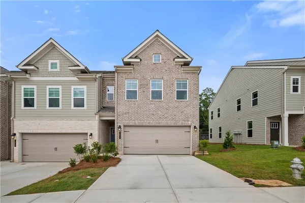 $323,190 | 201 Abbotts Xing Circle, Conyers, GA 30094