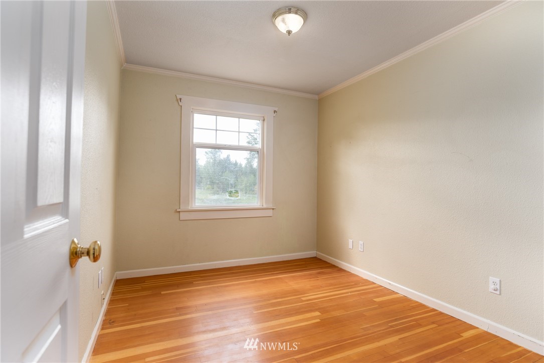 23277 Bulson Road Mount Vernon, WA 98274 - Photo 10 of 31 Gallery Image 10