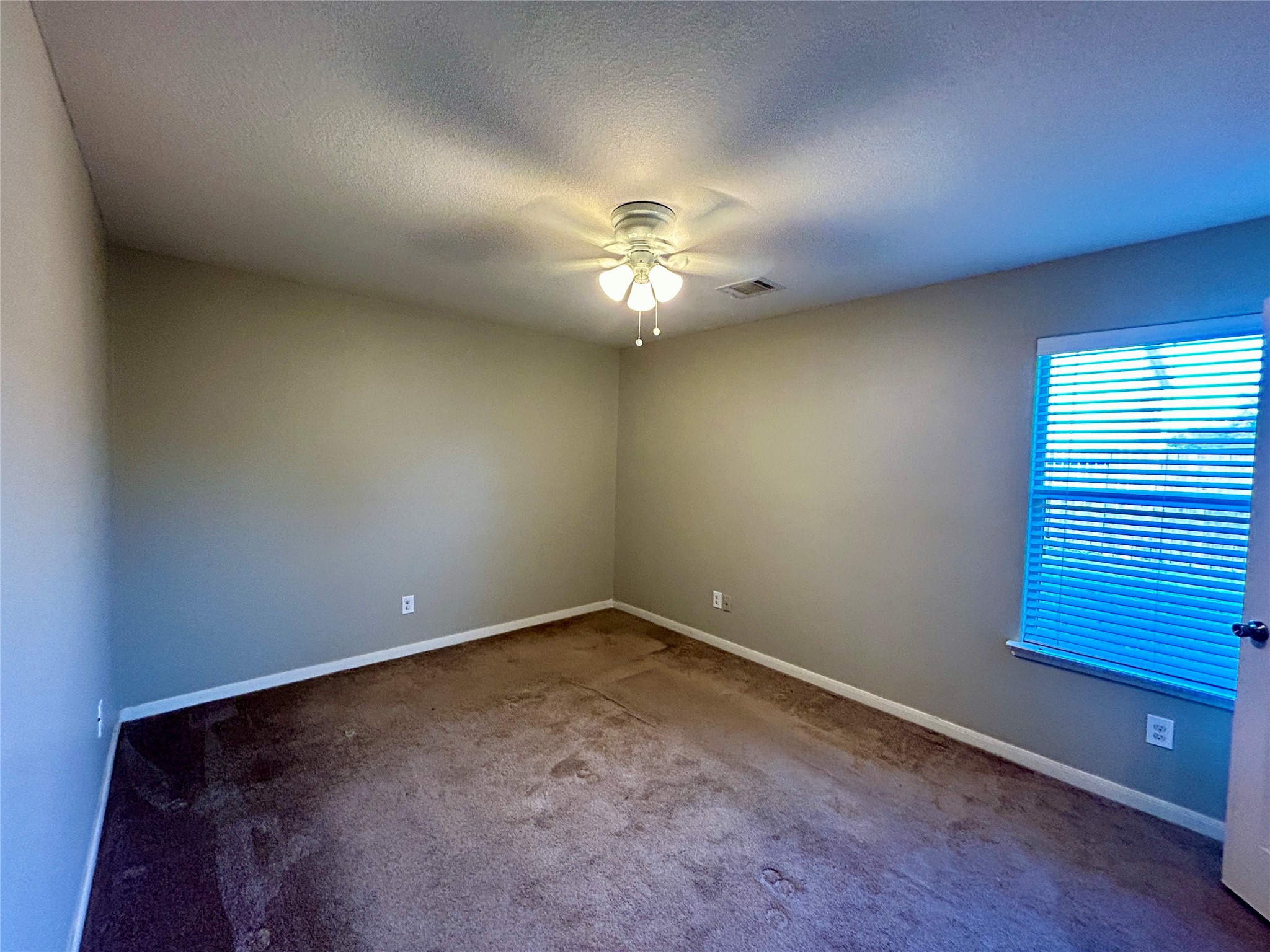 4258 Medina River Loop Spring, TX 77386 - Photo 12 of 19