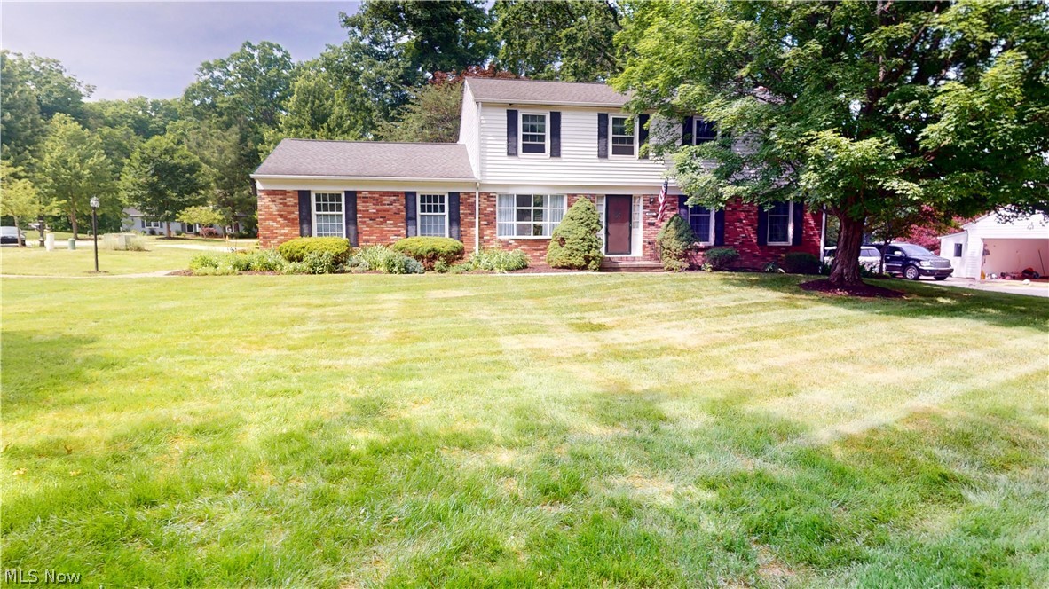 9563 Whitewood Road Brecksville, OH 44141 - Photo 28 of 31 Front of home