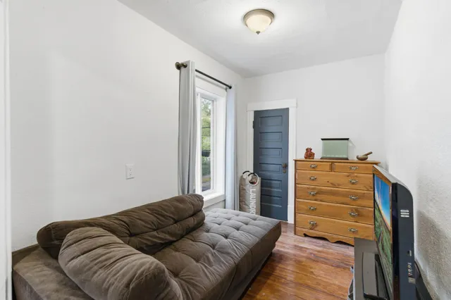 $289,900 | 1815 Hillside Avenue North, Minneapolis, MN 55411