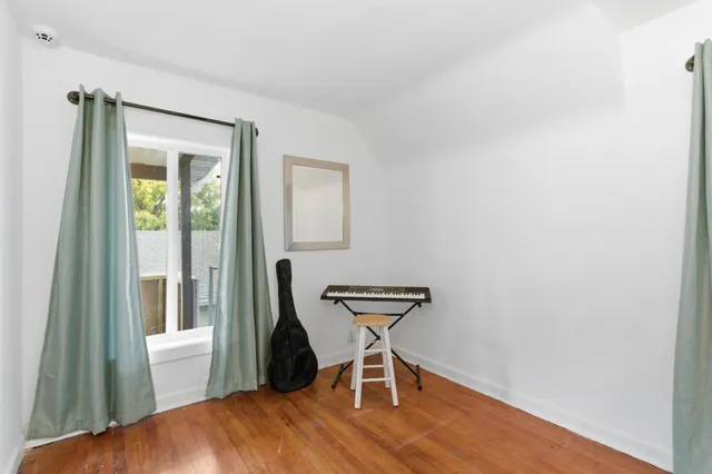 $289,900 | 1815 Hillside Avenue North, Minneapolis, MN 55411