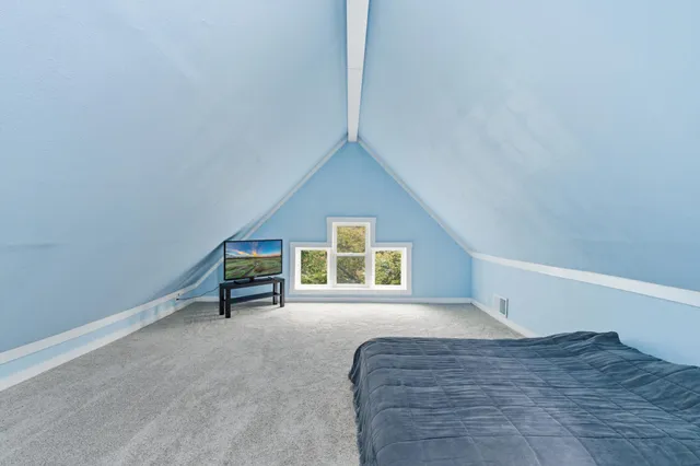 $289,900 | 1815 Hillside Avenue North, Minneapolis, MN 55411