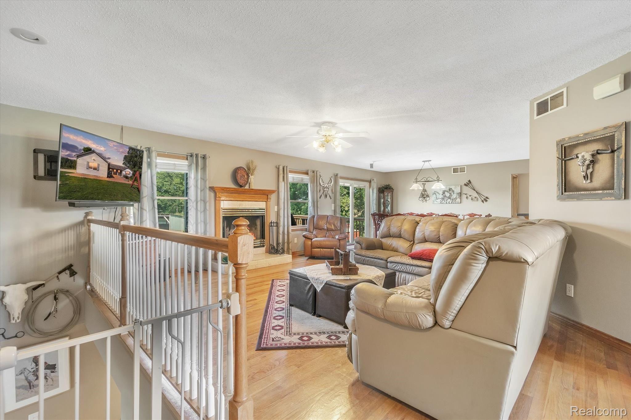 14458 Pierce Road Byron, MI 48418 - Photo 6 of 61 07-14458 Pierce Rd-Windowstill-Real-Estate-Photography-7.jpg