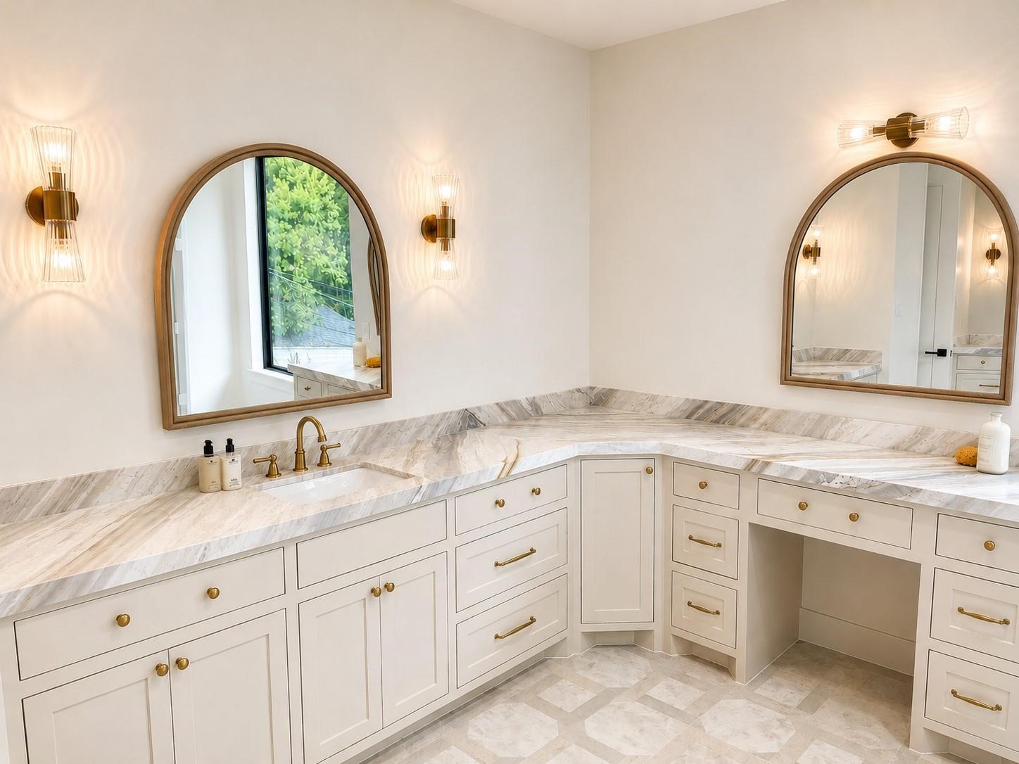 2325 Wroxton Road Houston, TX 77005 - Photo 27 of 41 Her Vanity Area