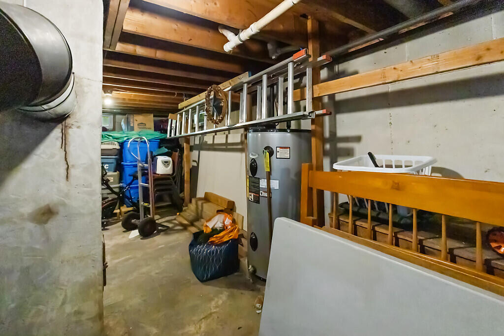 183 Annabessacook Road Monmouth, ME 04265 - Photo 32 of 58 31_BP5A7382_DxO_mls