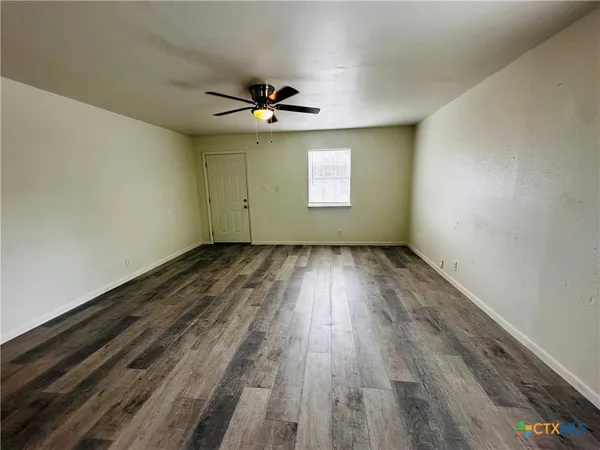 $1,350 | 714 South River Street, Unit B, Seguin, TX 78155