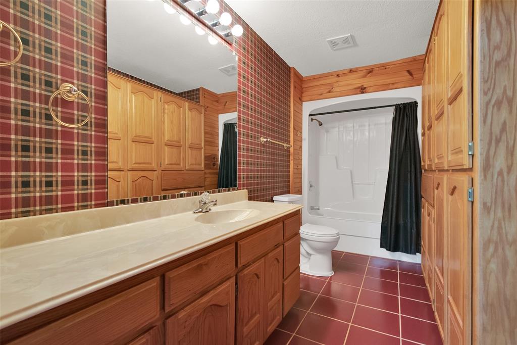 492 Russell Lane Denison, TX 75021 - Photo 18 of 25