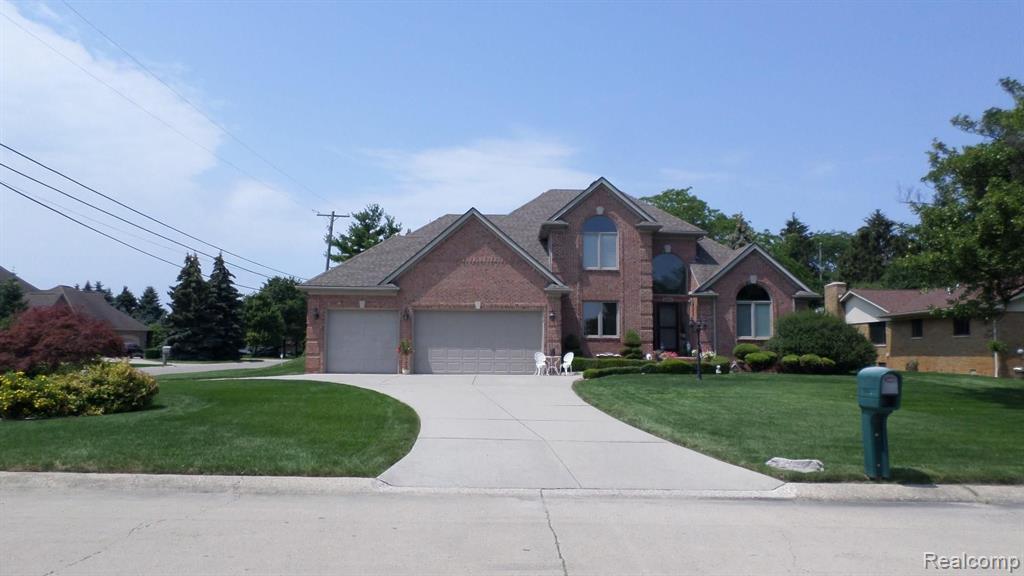 49603 Compass Point Drive Chesterfield, MI 48047 - Photo 1 of 89