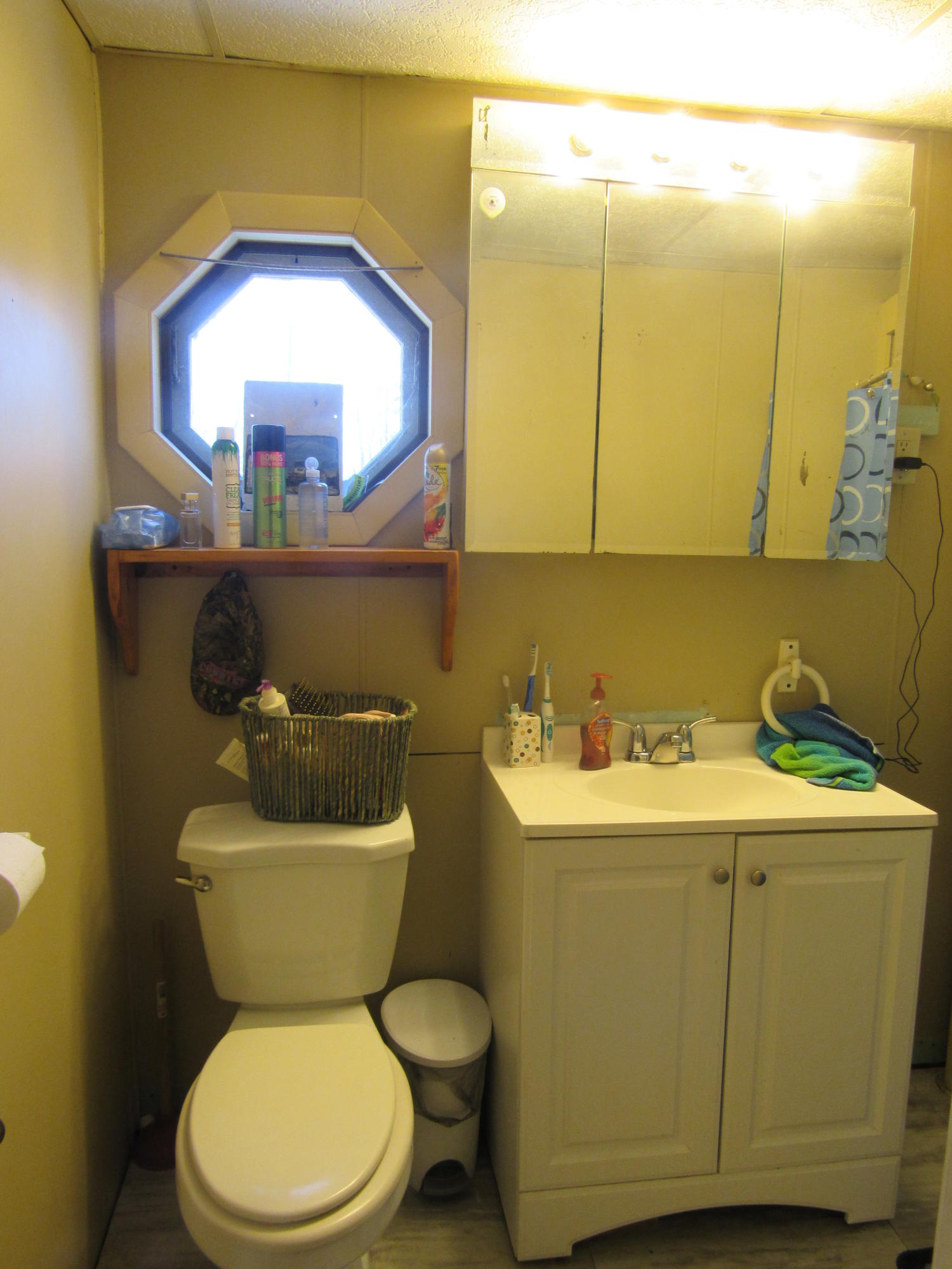 324 Russell Road Madison, ME 04950 - Photo 19 of 21 IMG_2095