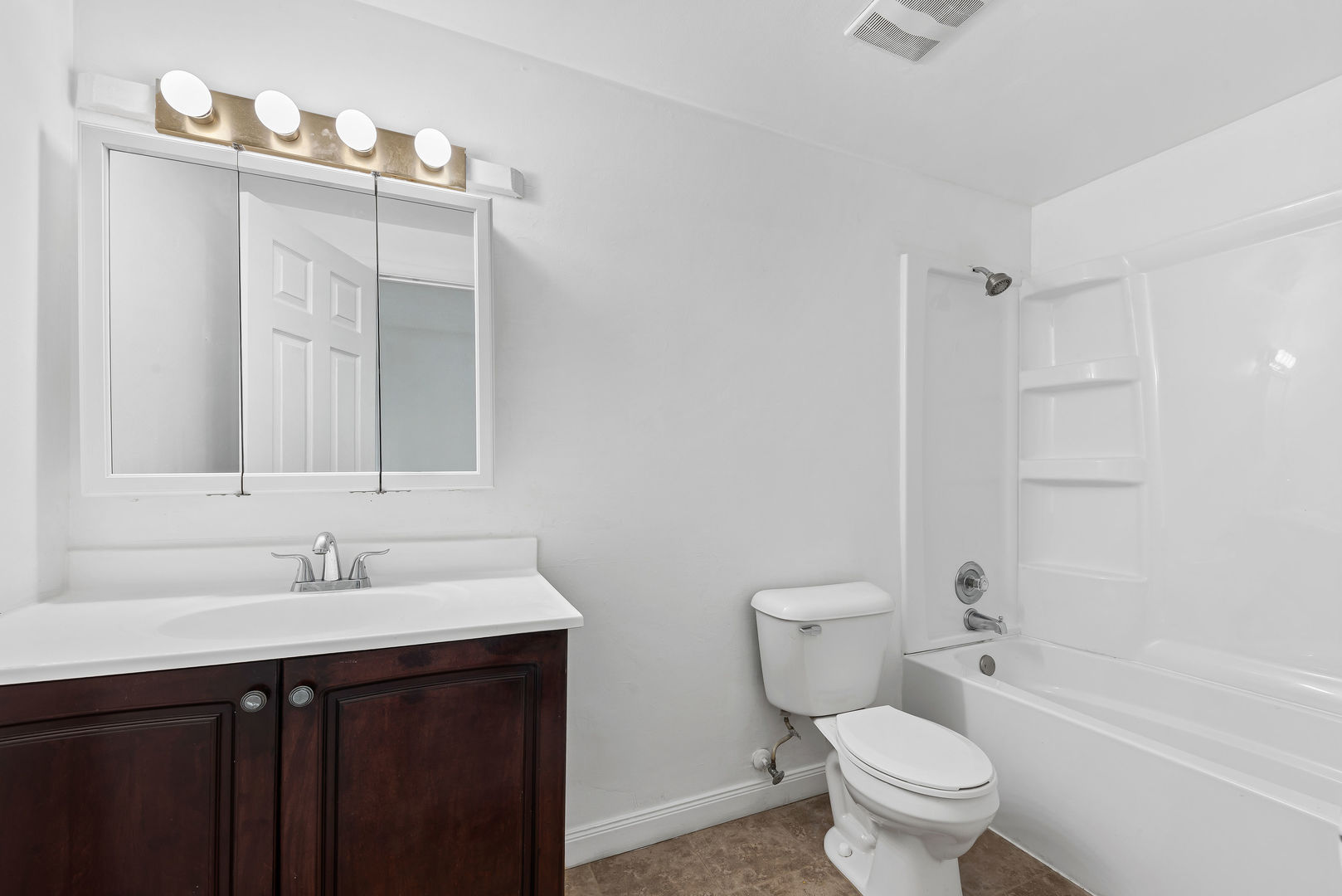 1960 Liberty Place Hoffman Estates, IL 60169 - Photo 10 of 11