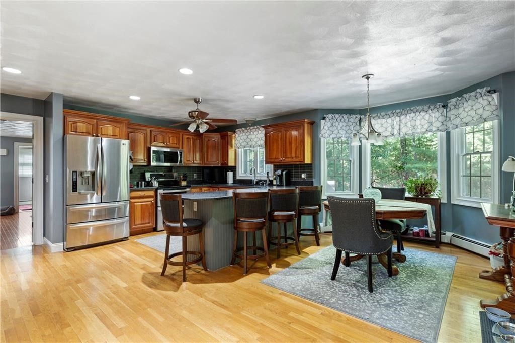 55 Little Pond County Road Cumberland, RI 02864 - Photo 14 of 42