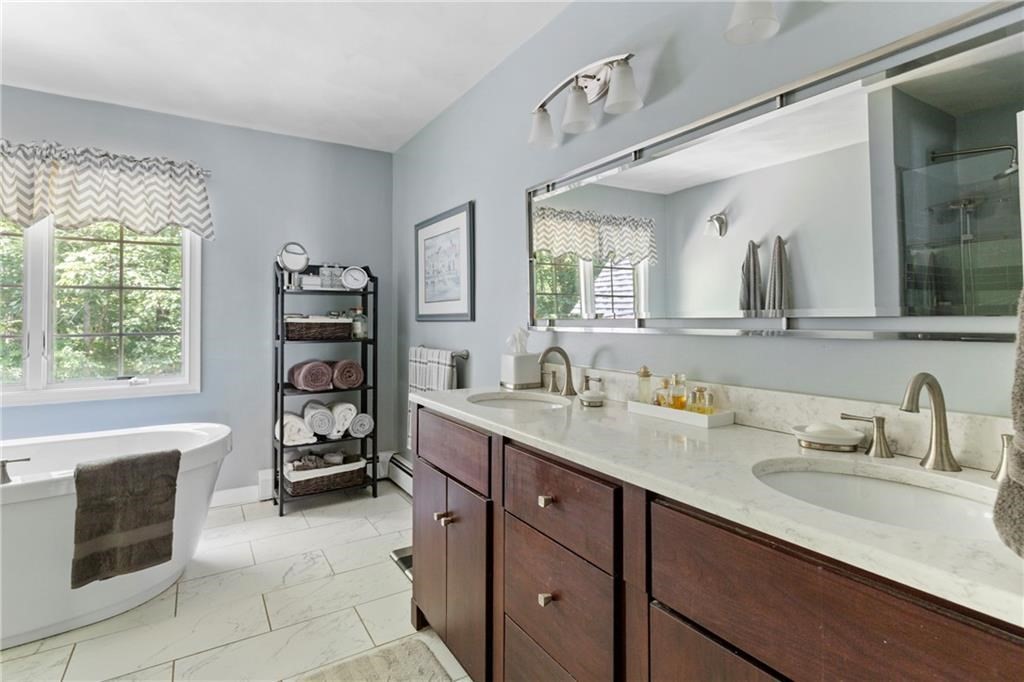 55 Little Pond County Road Cumberland, RI 02864 - Photo 29 of 42