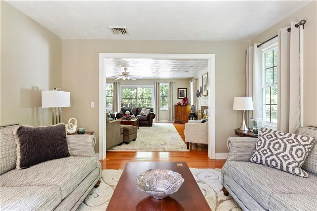 55 Little Pond County Road Cumberland, RI 02864 - Photo 6 of 42