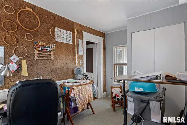 $199,900 | 624 West Vine Street, Springfield, IL 62704