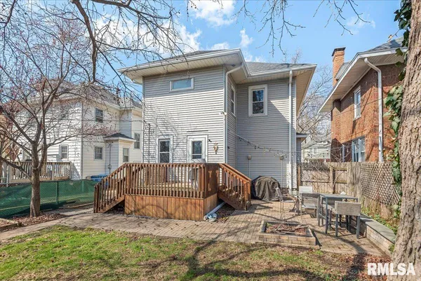 $199,900 | 624 West Vine Street, Springfield, IL 62704