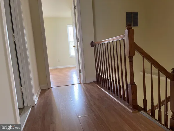 $2,990 | 21054 Cornerpost Square, Ashburn, VA 20147