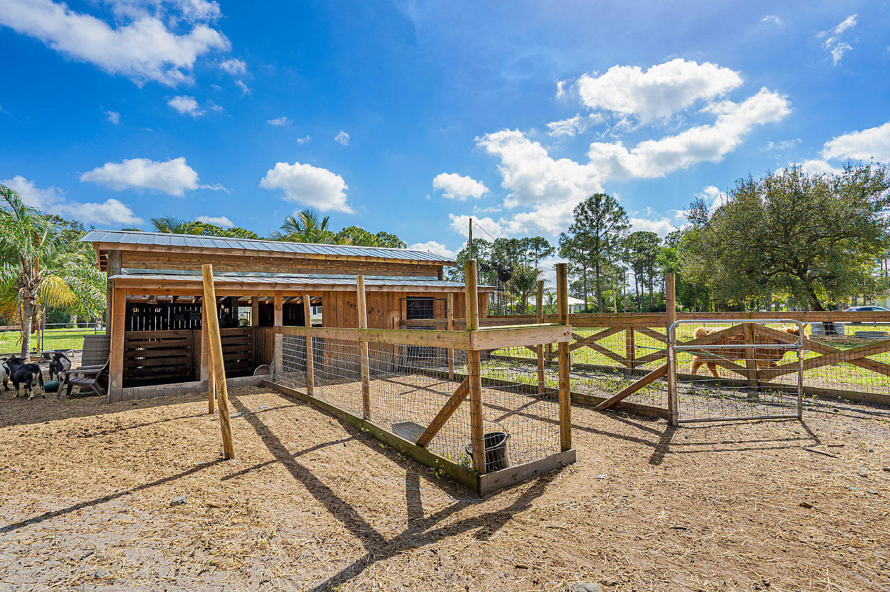 18837 93rd Road North Loxahatchee, FL 33470 - Photo 43 of 50 Barn